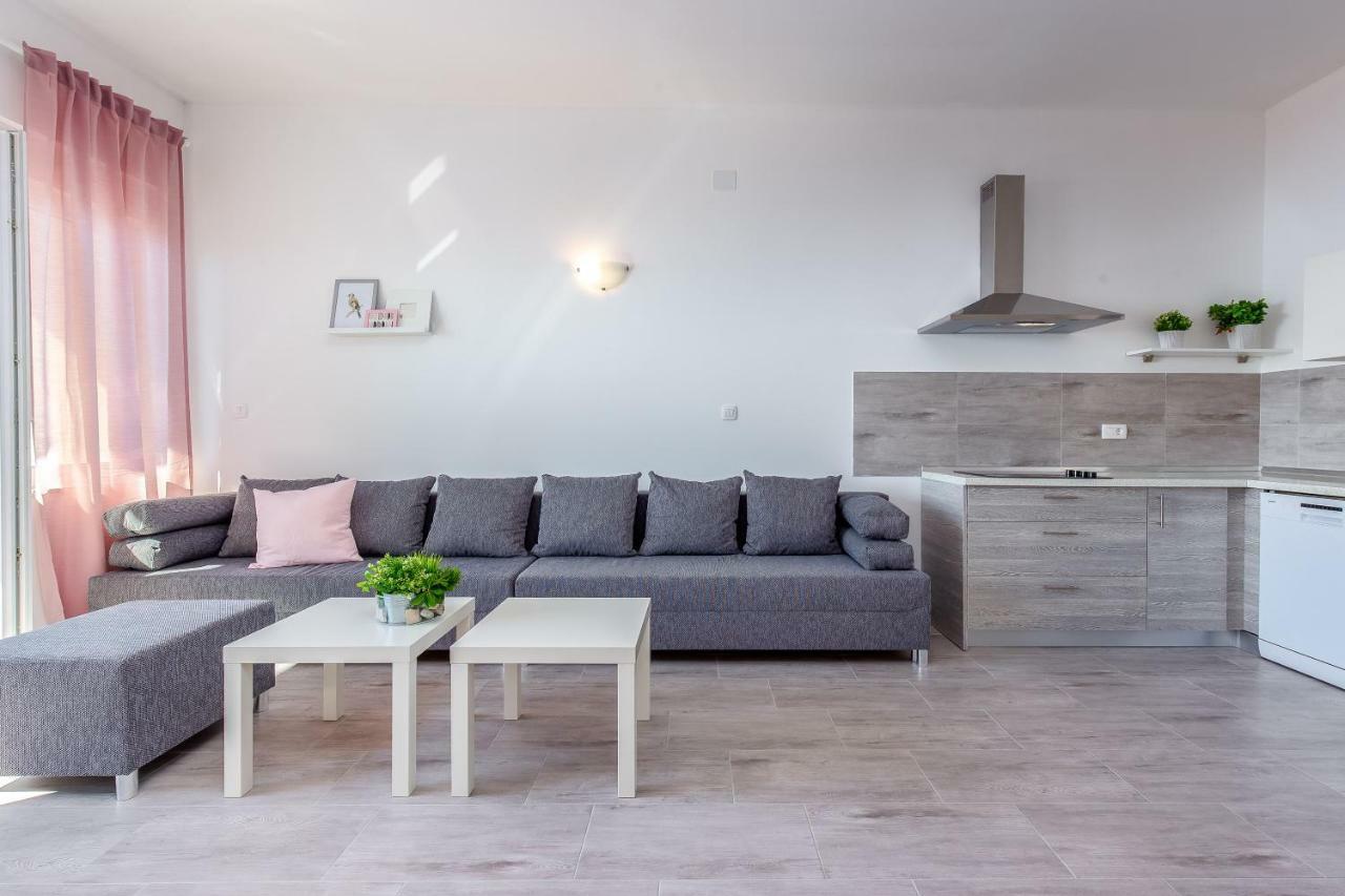 Villa Veronique Dramalj Ngoại thất bức ảnh