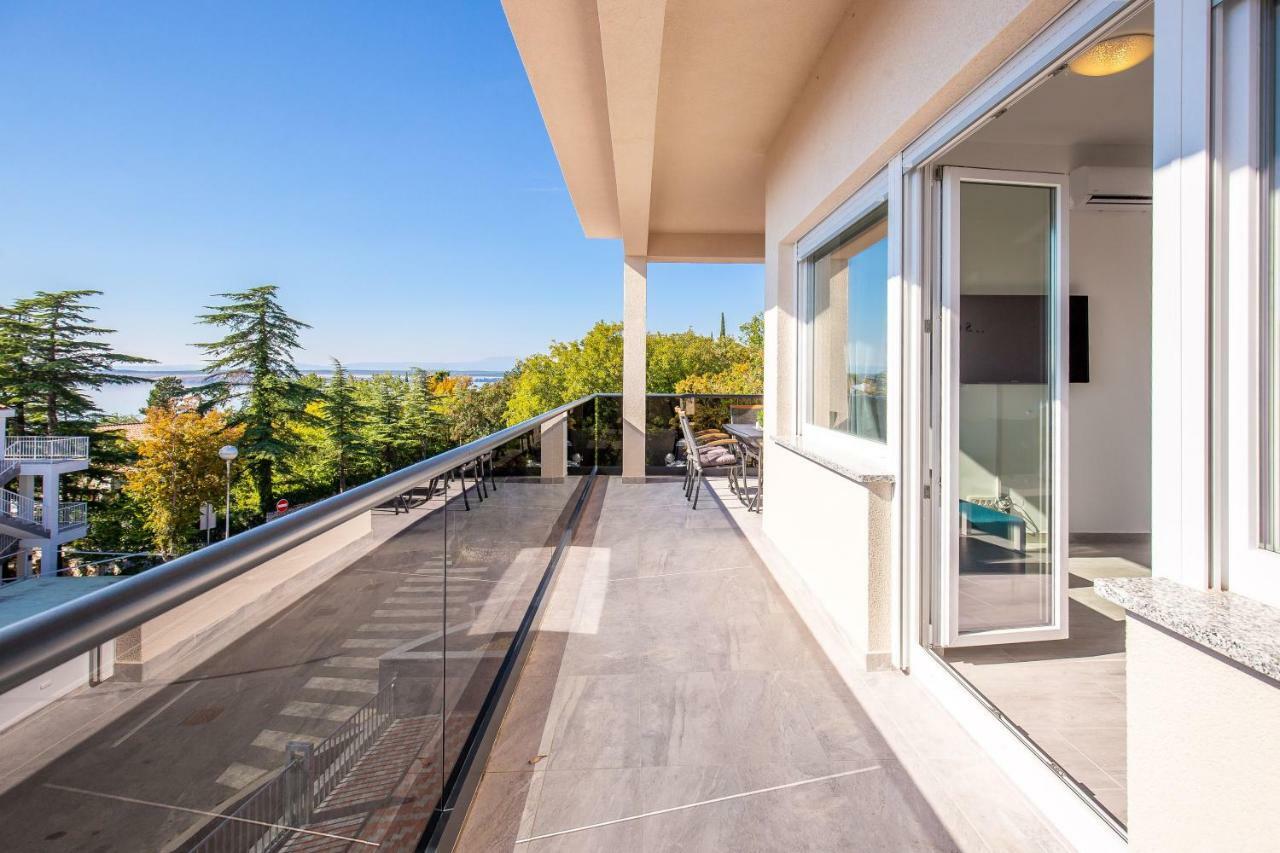 Villa Veronique Dramalj Ngoại thất bức ảnh